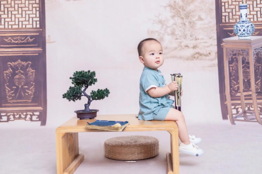 邹城宝宝多久睡整夜觉